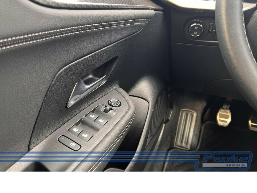 Opel Mokka 1.2 Ultimate*LED*NAV*ACC*360°*TotWinkel* 8.839 km 18.990 € Berlin 13187