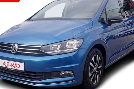 VW Touran 73.500 km 23.990 € Berlin 13599