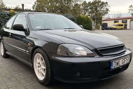 Honda Civic 334.975 km 10.000 € Berlin 10115