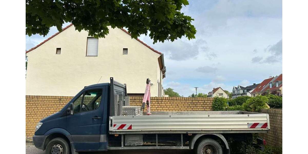 Mercedes-Benz Sprinter 146.000 km 12.900 &euro; Berlin 12347