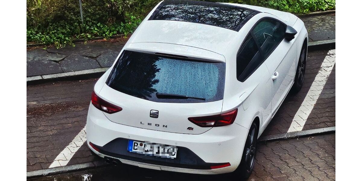 Seat Leon 209.960 km 6.800 &euro; Berlin 12353