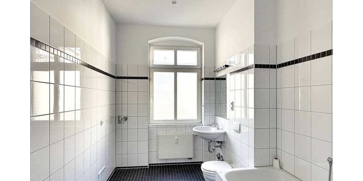 Dachgeschoss-Maisonette - hell, ruhig mit Balkon, Terrasse und Aufzug - Dachgeschoßwohnung Berlin Prenzlauer Berg | Angebot:25366987