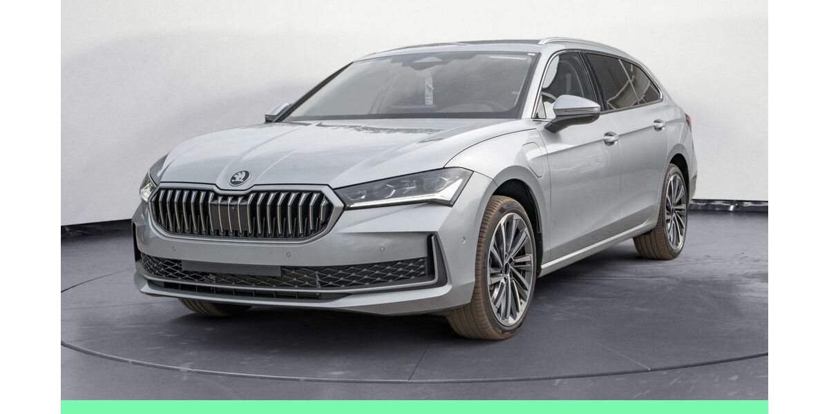 Skoda Superb 10.000 km 44.980 &euro; Schwielowsee OT Geltow 14548