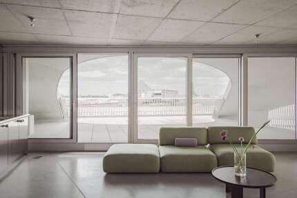 Wohnung zum Mieten in Berlin 4.975 € 111 m² 2 zimmer