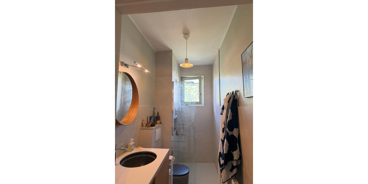 Dachgeschoßwohnung Berlin Mitte - 2.5 Zimmer, 70 m&sup2;, 415.000&euro; | Angebot:26730228
