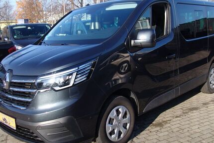 Renault Trafic 69.000 km 30.700 &euro; Berlin 12681