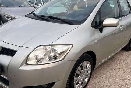 Toyota Auris 111.577 km 4.850 € Seddiner See 14554