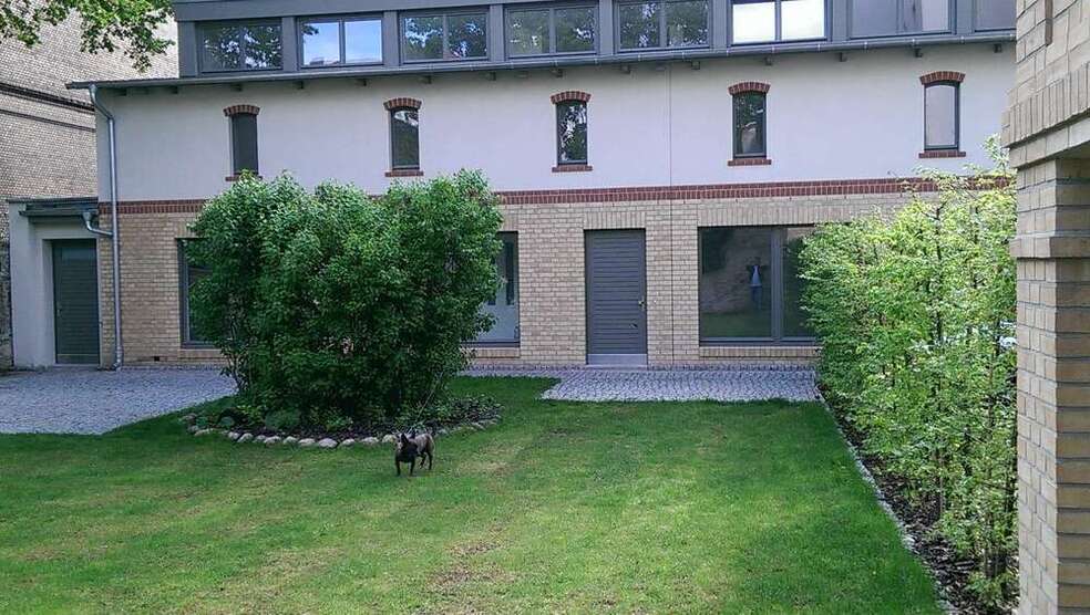 Haus zum Mieten in Potsdam 3.490 € 175 m²