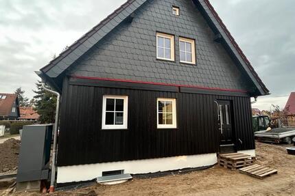 Sanierte Doppelhaushälfte Erstbezug Effizienzhaus 4 zimmer