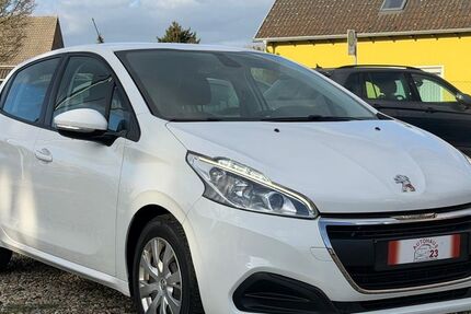 Peugeot 208 40.000 km 9.999 &euro; Trebbin 14959