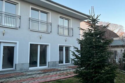 Haus Groß Kreutz (Havel) - 8 Zimmer, 240 m&sup2;, 680.000&euro; | Angebot:26384720