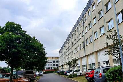 Büro in Teltow 2.109,87 € 236.4 m² zimmer