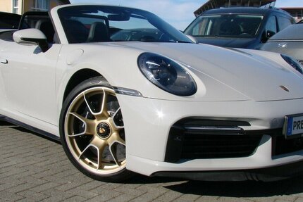 Porsche 992 Turbo S Matrix Burmester Keramik Lift ACC Memo 21.469 km 214.980 &euro; Falkensee 14612