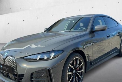 BMW i4 1.907 km 62.340 &euro; Berlin-Siemensstadt 13629