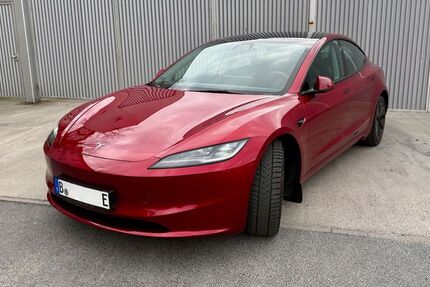 Tesla Model 3 59.700 km 38.999 &euro; Berlin 10245