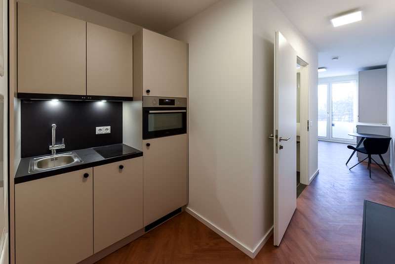 Wohnung zum Mieten in Berlin 610 € 21.84 m²