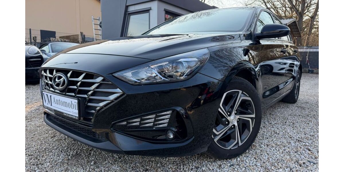 Hyundai i30 54.951 km 14.990 &euro; Großbeeren 14979