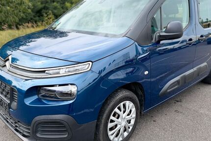 Citroen Berlingo 138.000 km 9.499 &euro; Berlin 12057
