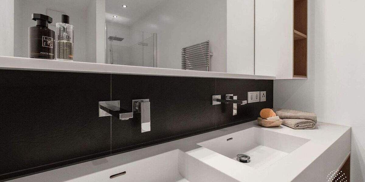 Etagenwohnung Berlin Mitte - 3 Zimmer, 149 m&sup2;, 3.576&euro; | Angebot:25269982