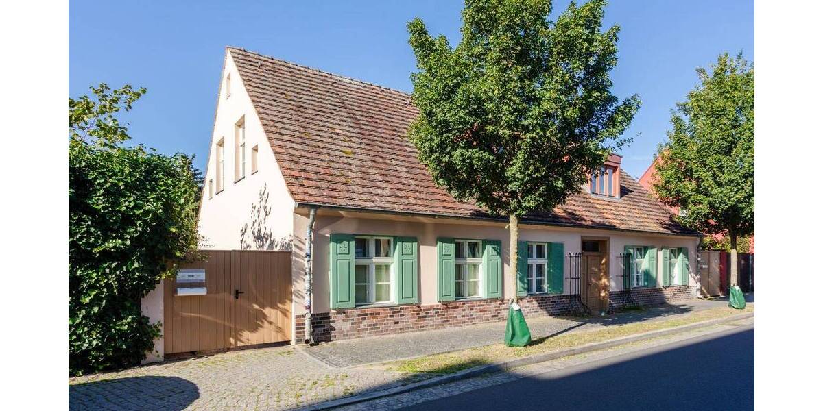 Mehrfamilienhaus, Wohnhaus Potsdam Babelsberg Nord - 8 Zimmer, 260 m&sup2;, 1.480.000&euro; | Angebot:25038135