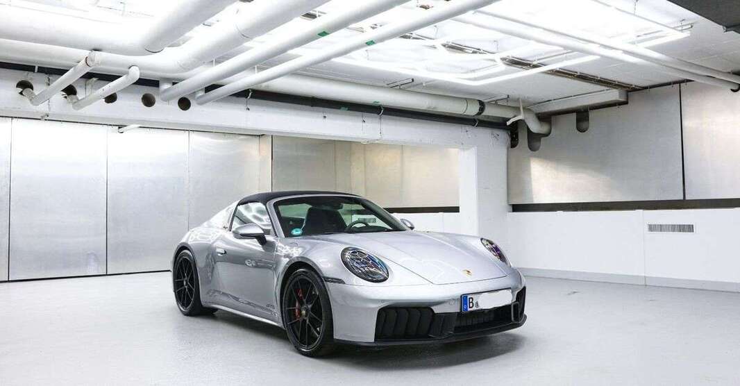 Porsche 992 3.000 km 198.900 € Berlin 10625
