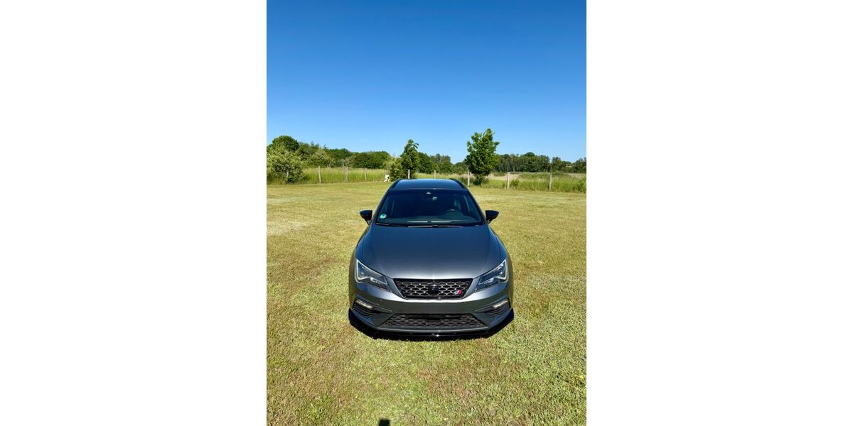 Seat Leon 121.700 km 18.999 &euro; Nauen 14641