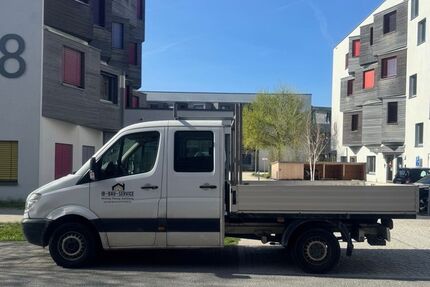 Mercedes-Benz Sprinter 257.704 km 10.500 &euro; Berlin 12489