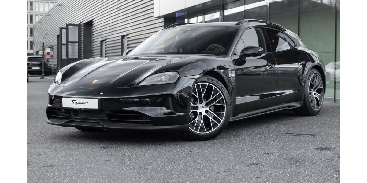 Porsche Taycan 3.900 km 104.900 € Berlin 12487