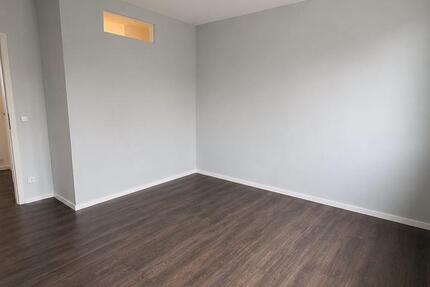 Wohnung Berlin Marzahn-Hellersdorf - 3.5 Zimmer, 87 m&sup2;, 330.000&euro; | Angebot:26885264