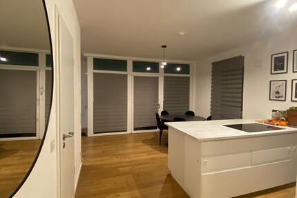 Wohnung Berlin Mitte - 5 Zimmer, 125 m&sup2;, 3.250&euro; | Angebot:25384324