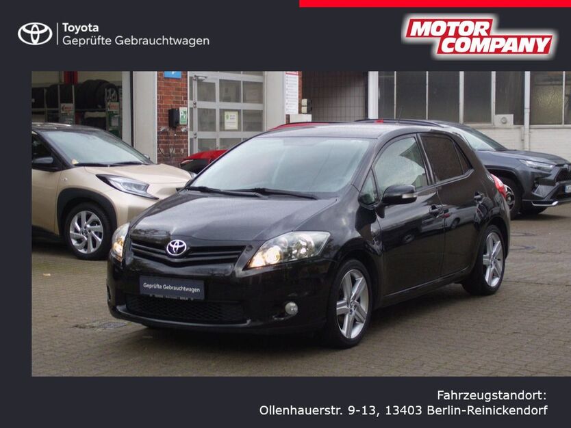 Toyota Auris 147.174 km 9.290 € Berlin 13403