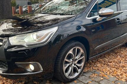 Citroen DS4 148.000 km 5.299 € berlin 12527