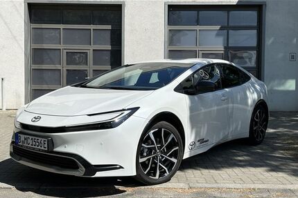 Toyota Prius 8.000 km 41.875 € Berlin 13403