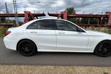 Mercedes-Benz C 250 181.700 km 18.700 &euro; Berlin 13597