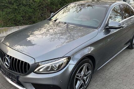 Mercedes-Benz C 250 180.000 km 17.999 &euro; Berlin 13581