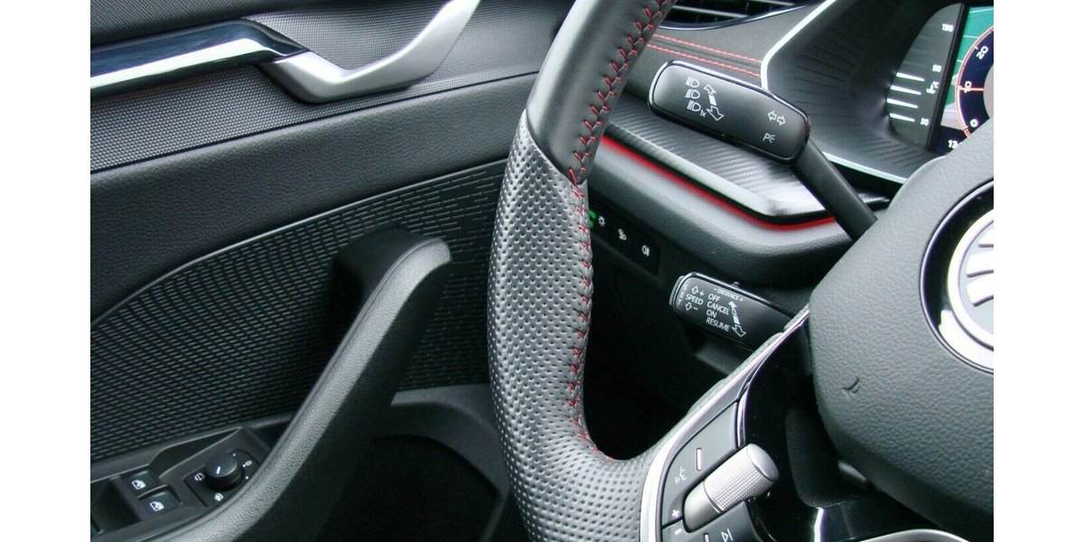 Skoda Octavia RS 2.0TSi AHK ACC LED Kamera 4.466 km 38.980 € Falkensee 14612