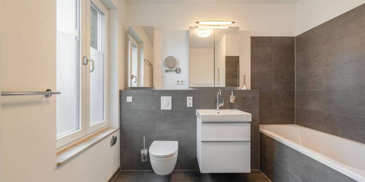 Etagenwohnung Potsdam Waldstadt I - 4 Zimmer, 104 m&sup2;, 560.000&euro; | Angebot:26192435