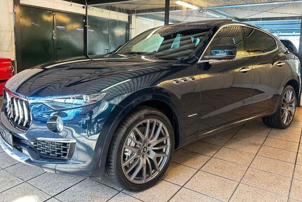 Maserati Levante 175.517 km 29.950 &euro; Berlin 10829