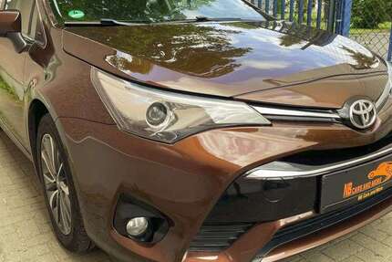 Toyota Avensis 158.300 km 11.990 &euro; Berlin 12107