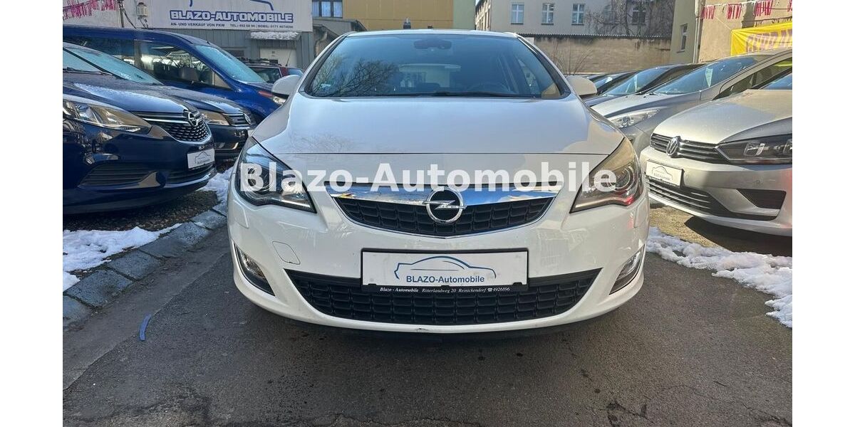 Opel Astra 88.677 km 9.190 &euro; Berlin 13409