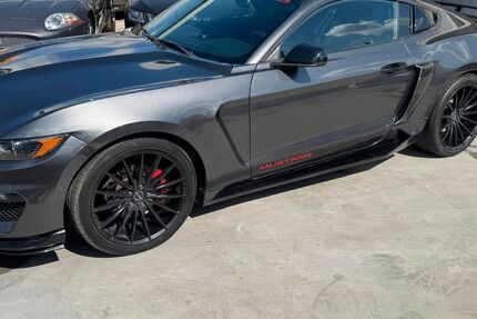 Ford Mustang 105.500 km 23.300 &euro; Berlin 13599