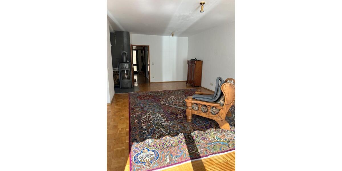 Doppelhaushälfte Berlin Reinickendorf - 6 Zimmer, 160 m&sup2;, 2.200&euro; | Angebot:27635607