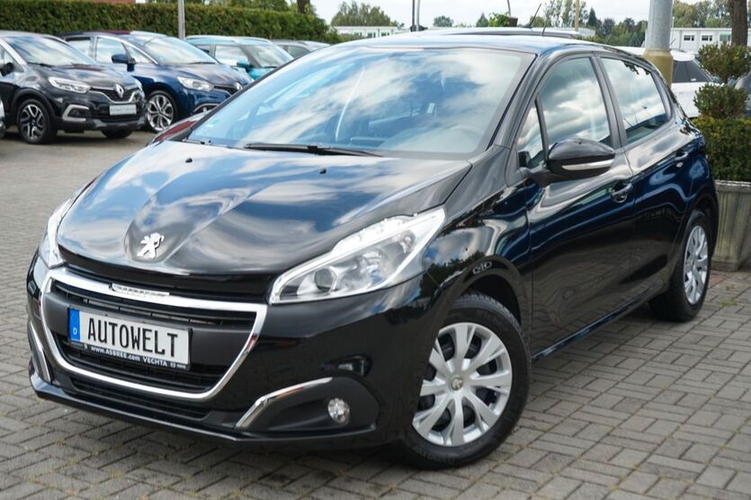 Peugeot 208 56.000 km 9.990 € Falkensee 14612