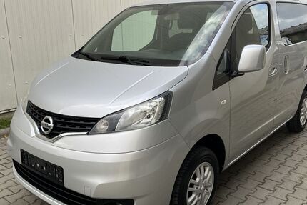 Nissan NV200 127.000 km 9.990 &euro; berlin 12305
