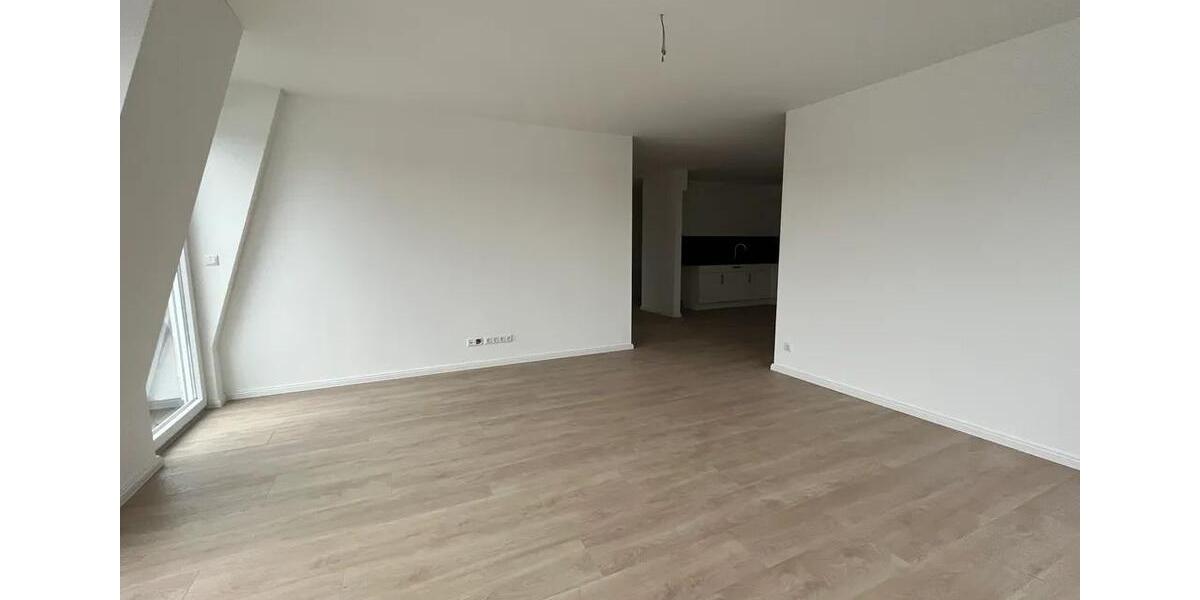 Etagenwohnung Potsdam Drewitz - 3 Zimmer, 98 m&sup2;, 1.512&euro; | Angebot:23602746