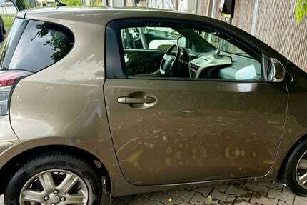 Toyota iQ 157.192 km 3.700 € Berlin 12587