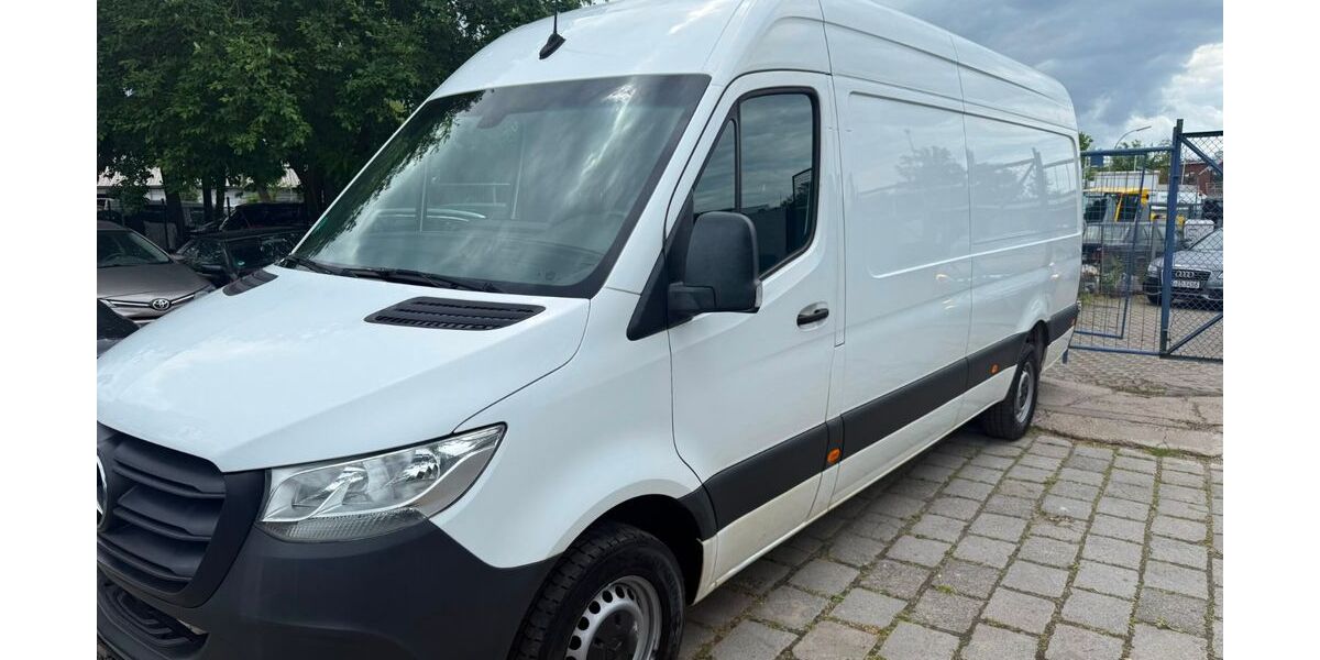 Mercedes-Benz Sprinter 280.000 km 11.990 &euro; berlin 12305