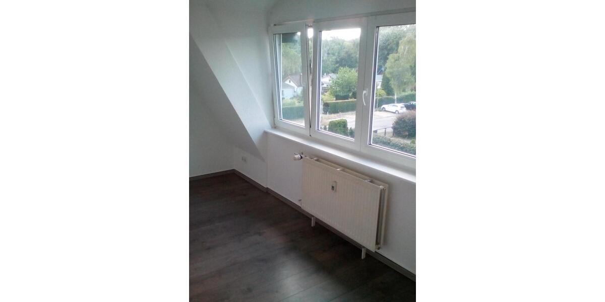 Dachgeschoßwohnung Berlin Charlottenburg-Wilmersdorf - 3 Zimmer, 90 m&sup2;, 1.630&euro; | Angebot:25719662