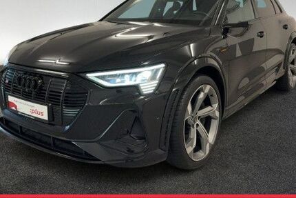 Audi e-tron 45.400 km 62.900 &euro; Berlin 12489