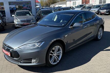 Tesla Model S 238.000 km 18.299 &euro; Nauen 14641